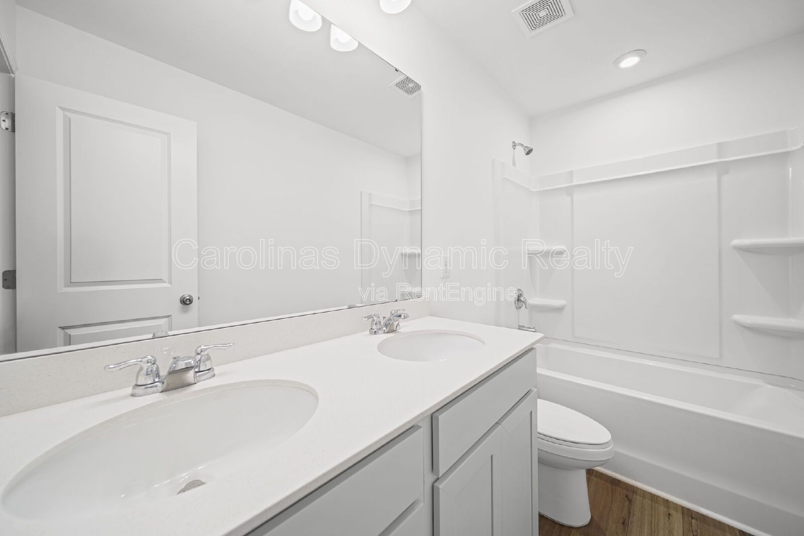 Gallery Image 32