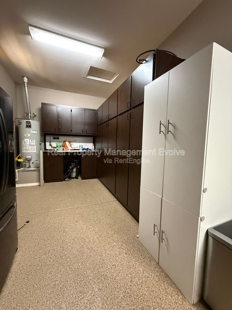 Gallery Image 30