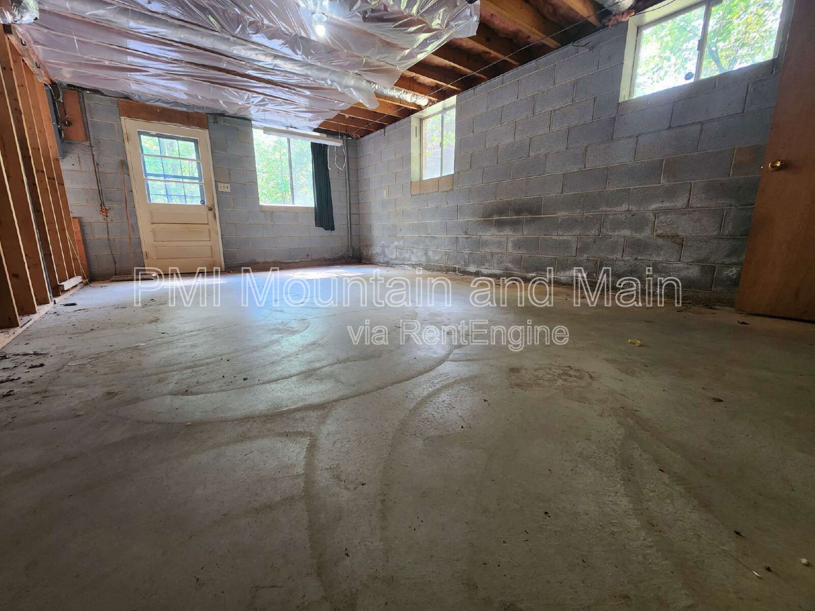 Gallery Image 30
