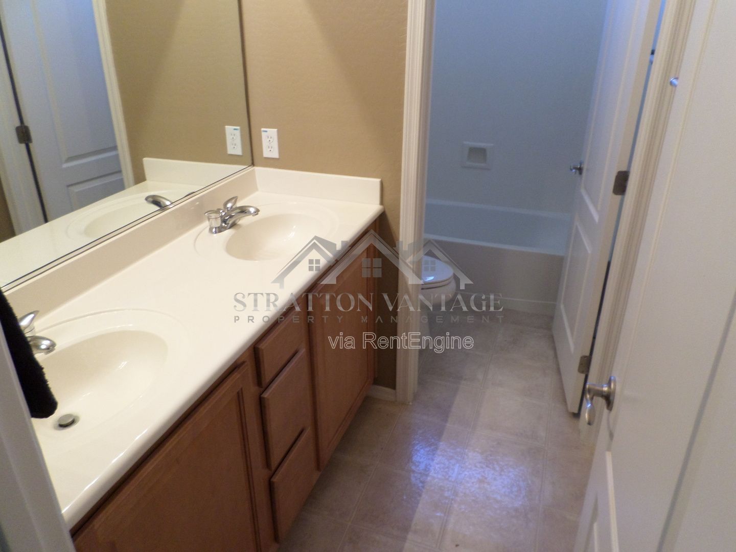 Gallery Image 16
