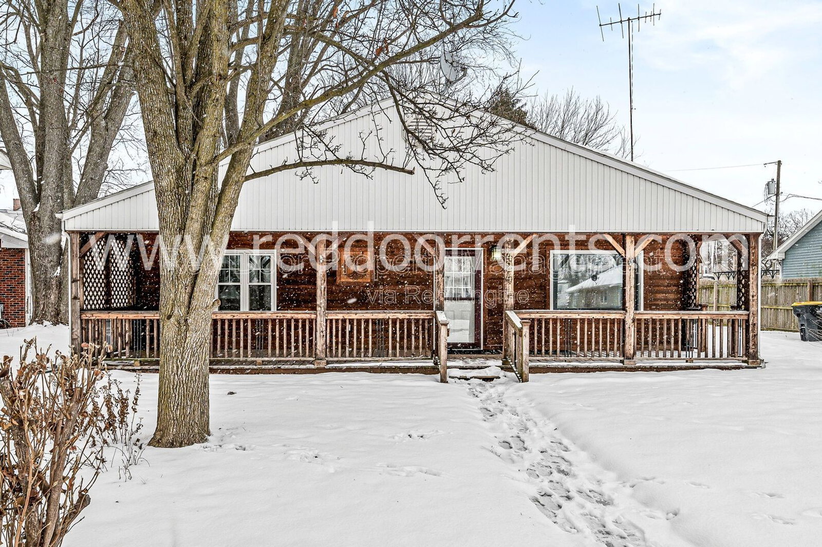Gallery Image 0