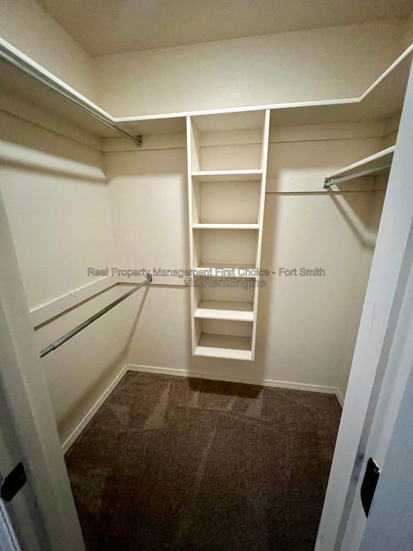 Gallery Image 19