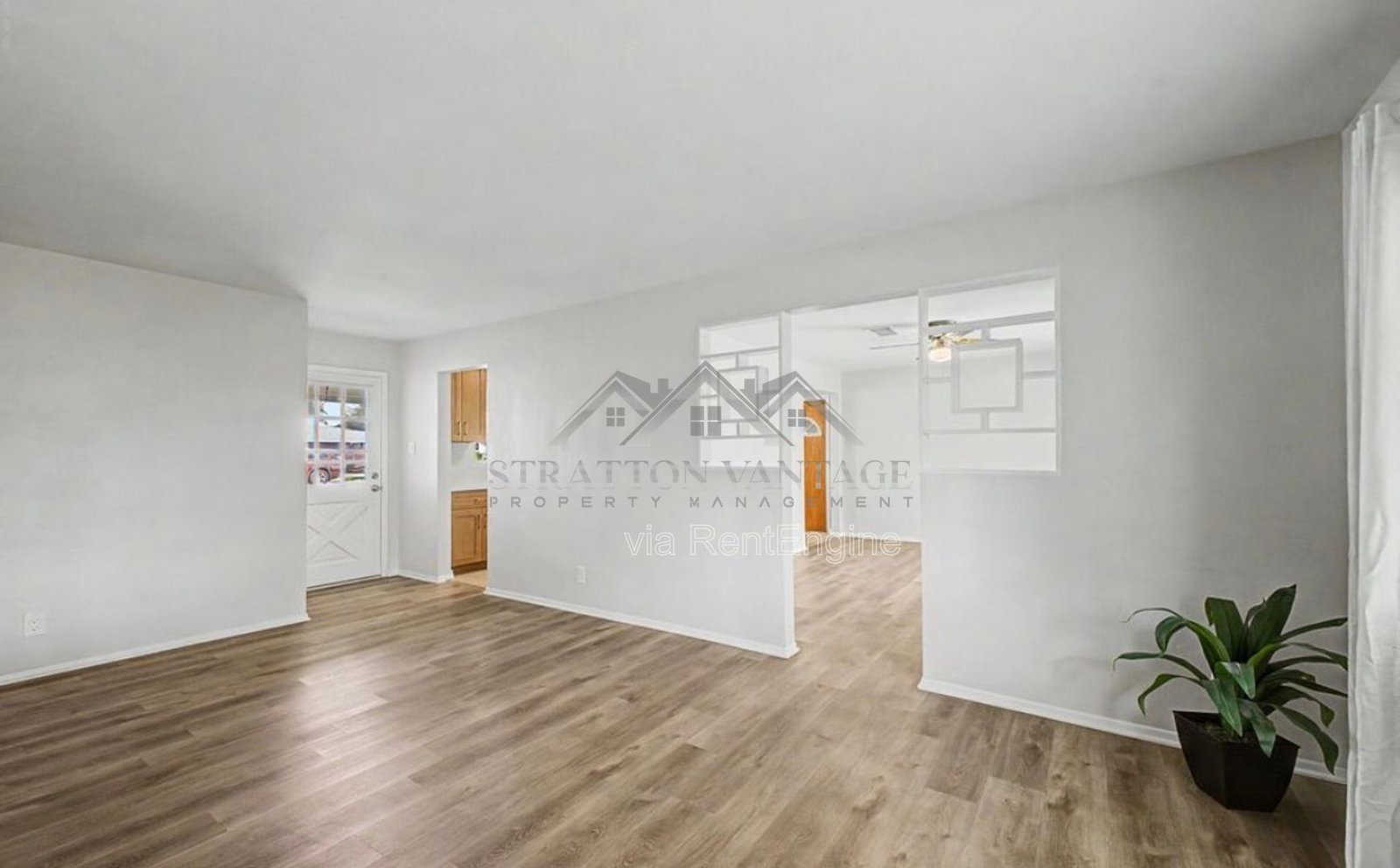 Gallery Image 16