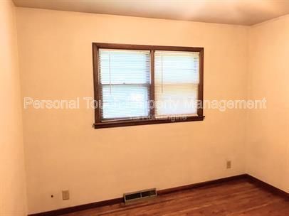 Gallery Image 16