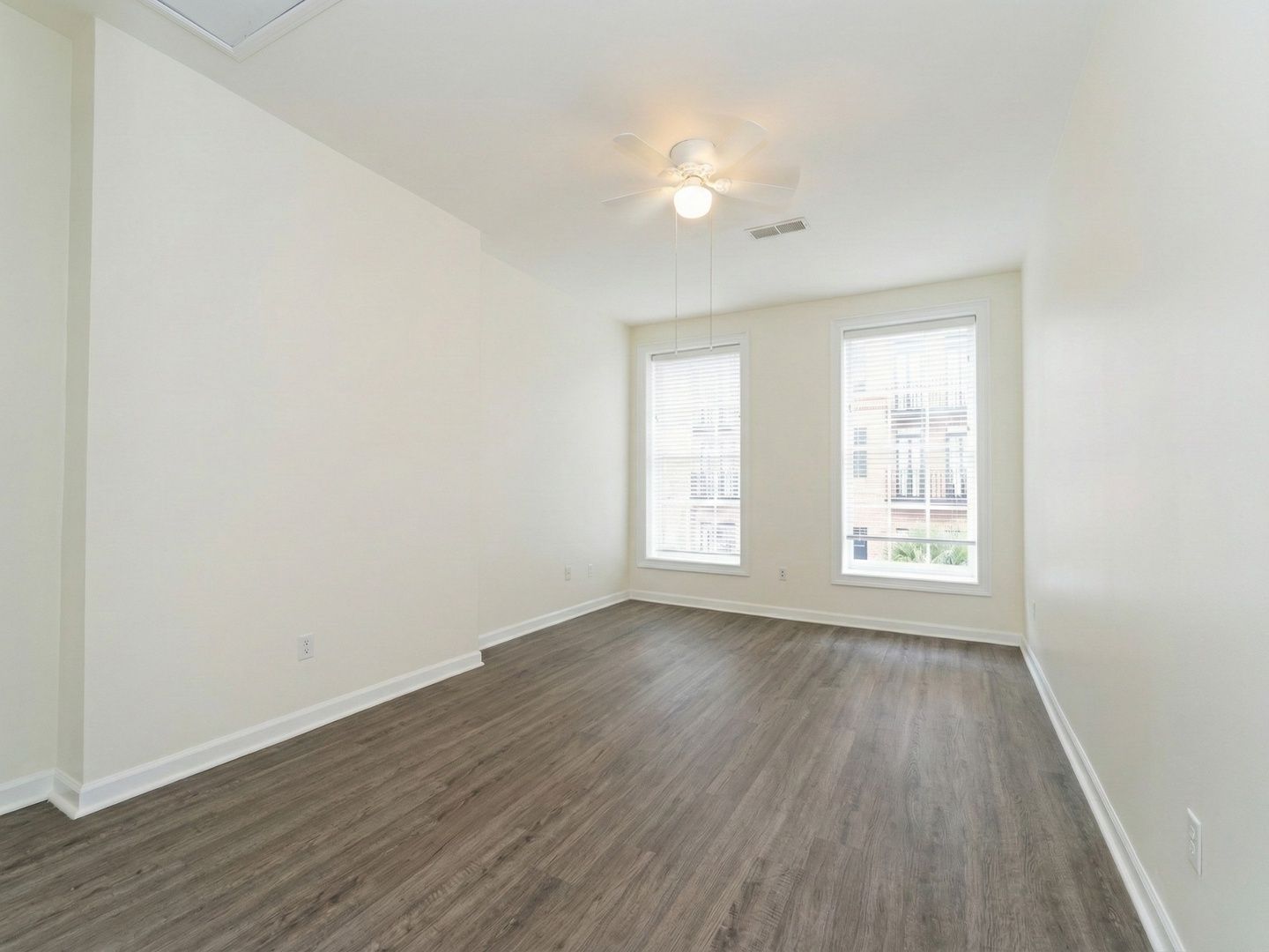Gallery Image 16