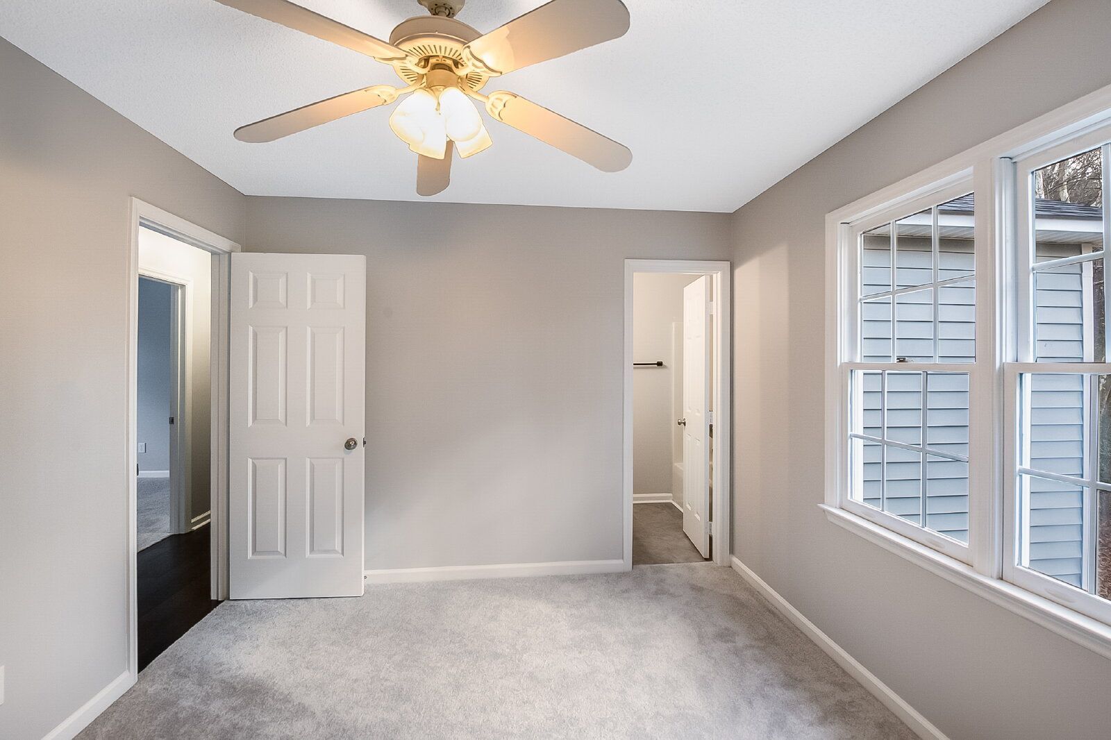 Gallery Image 14