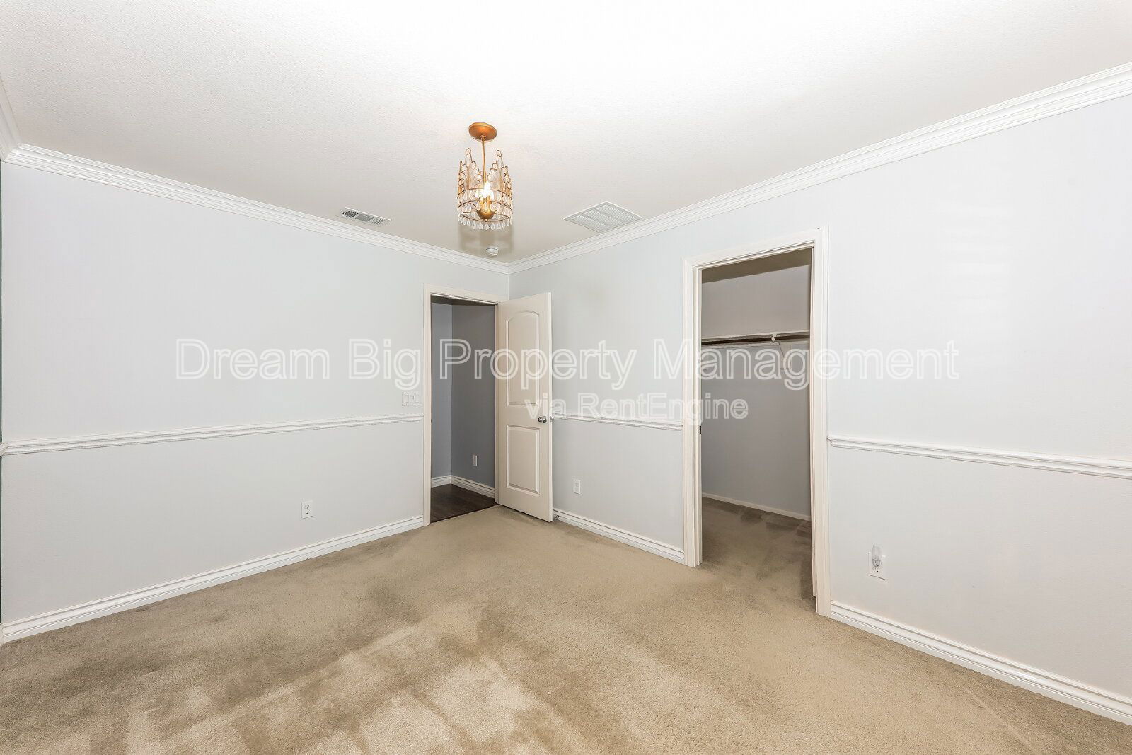 Gallery Image 22