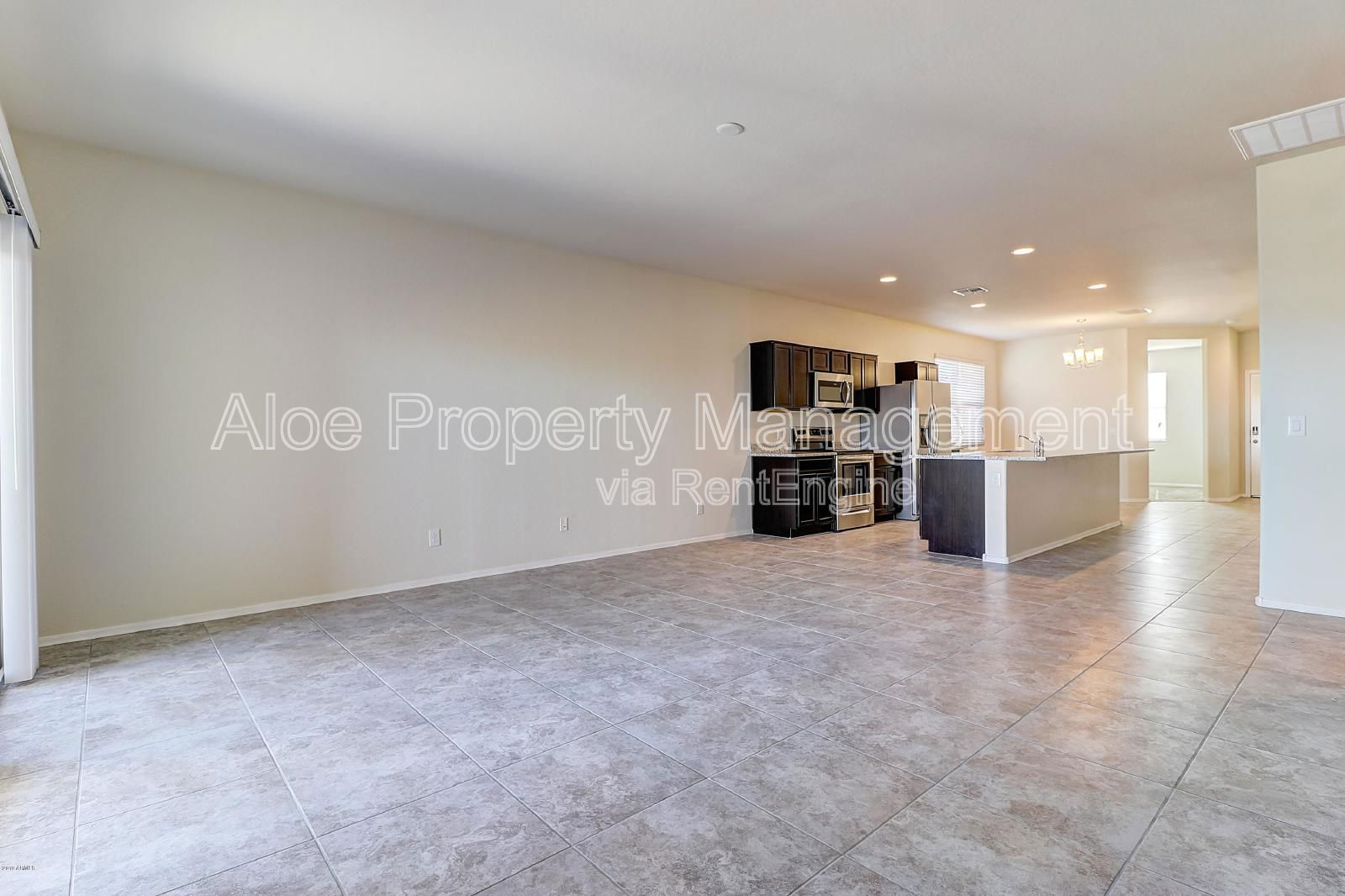 Gallery Image 16