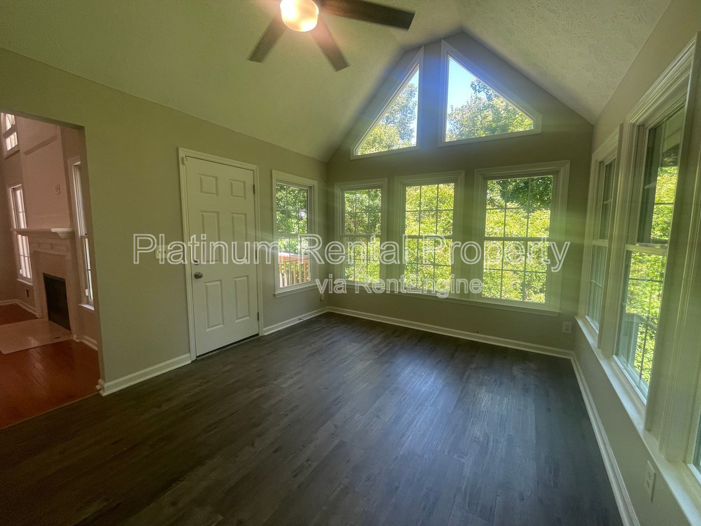Gallery Image 25