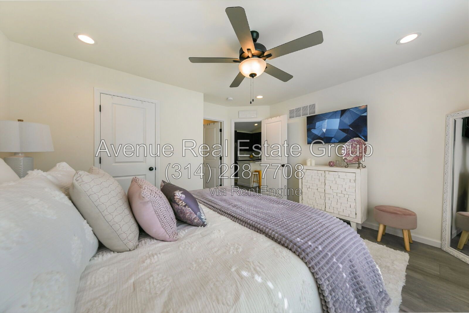 Gallery Image 8