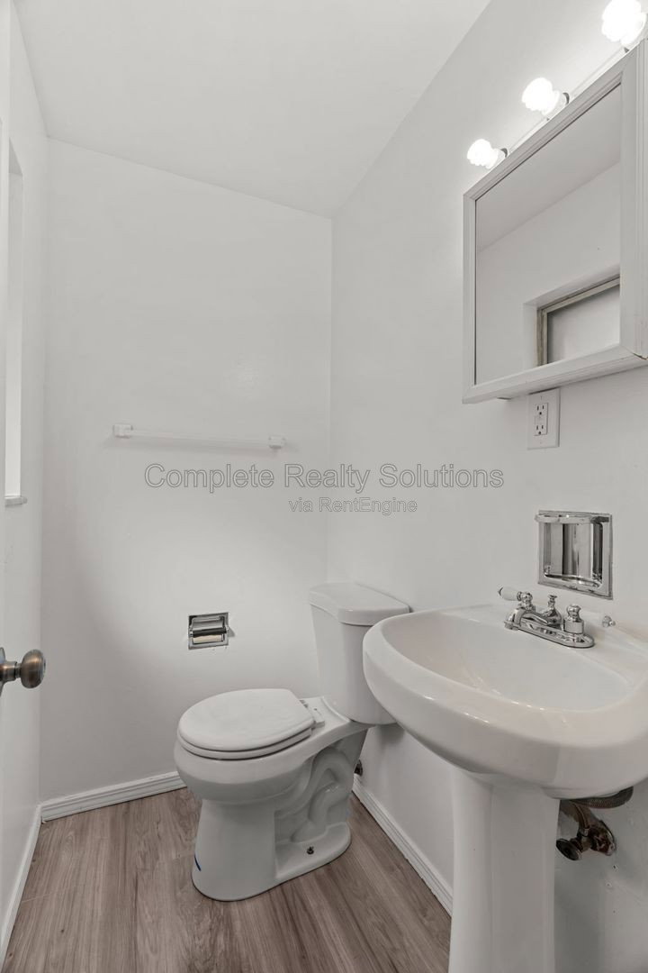Gallery Image 26