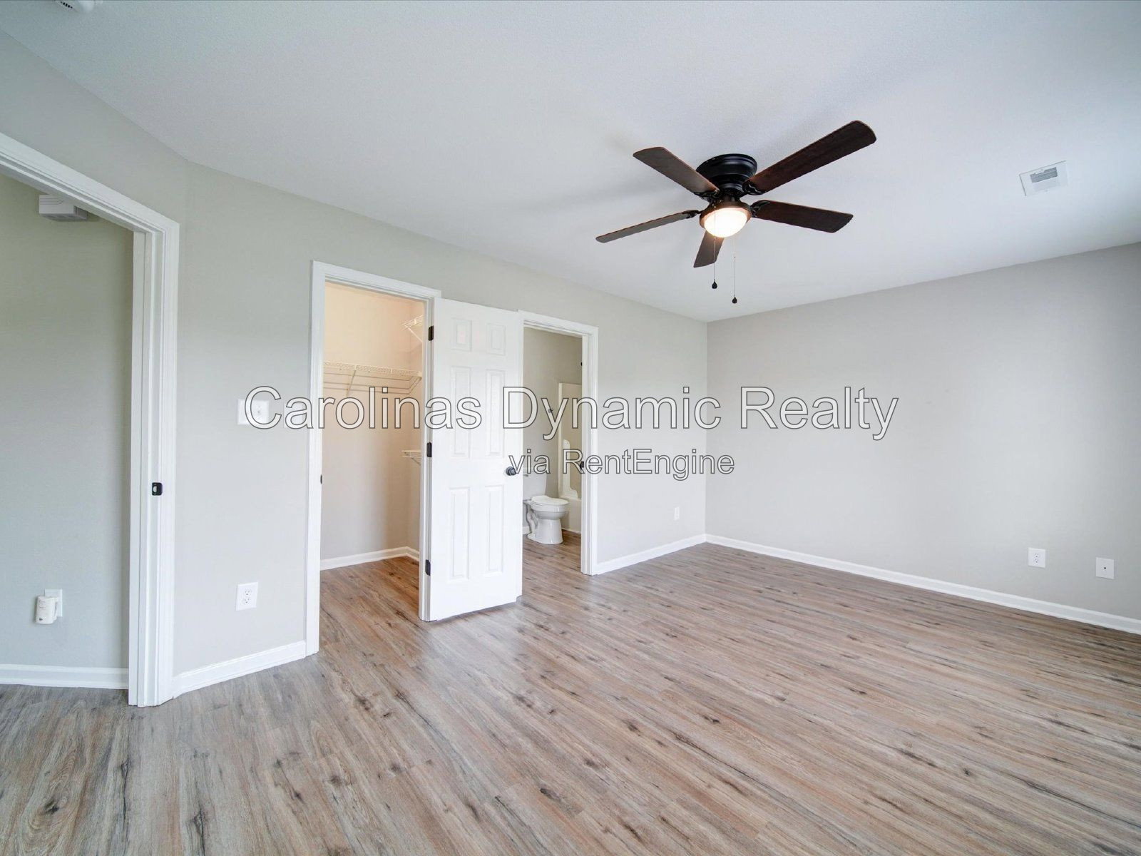 Gallery Image 26
