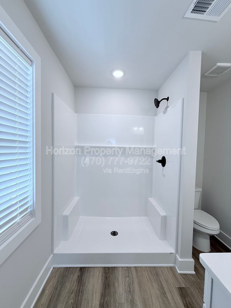 Gallery Image 16