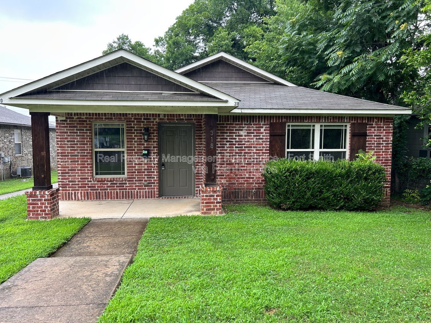 Gallery Image 0
