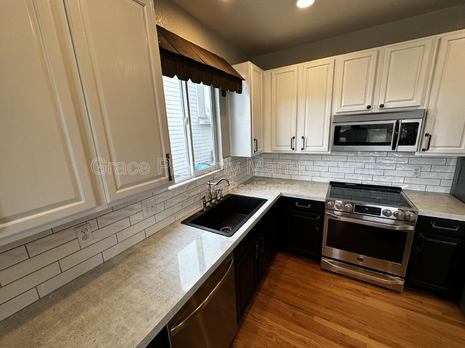 Gallery Image 12
