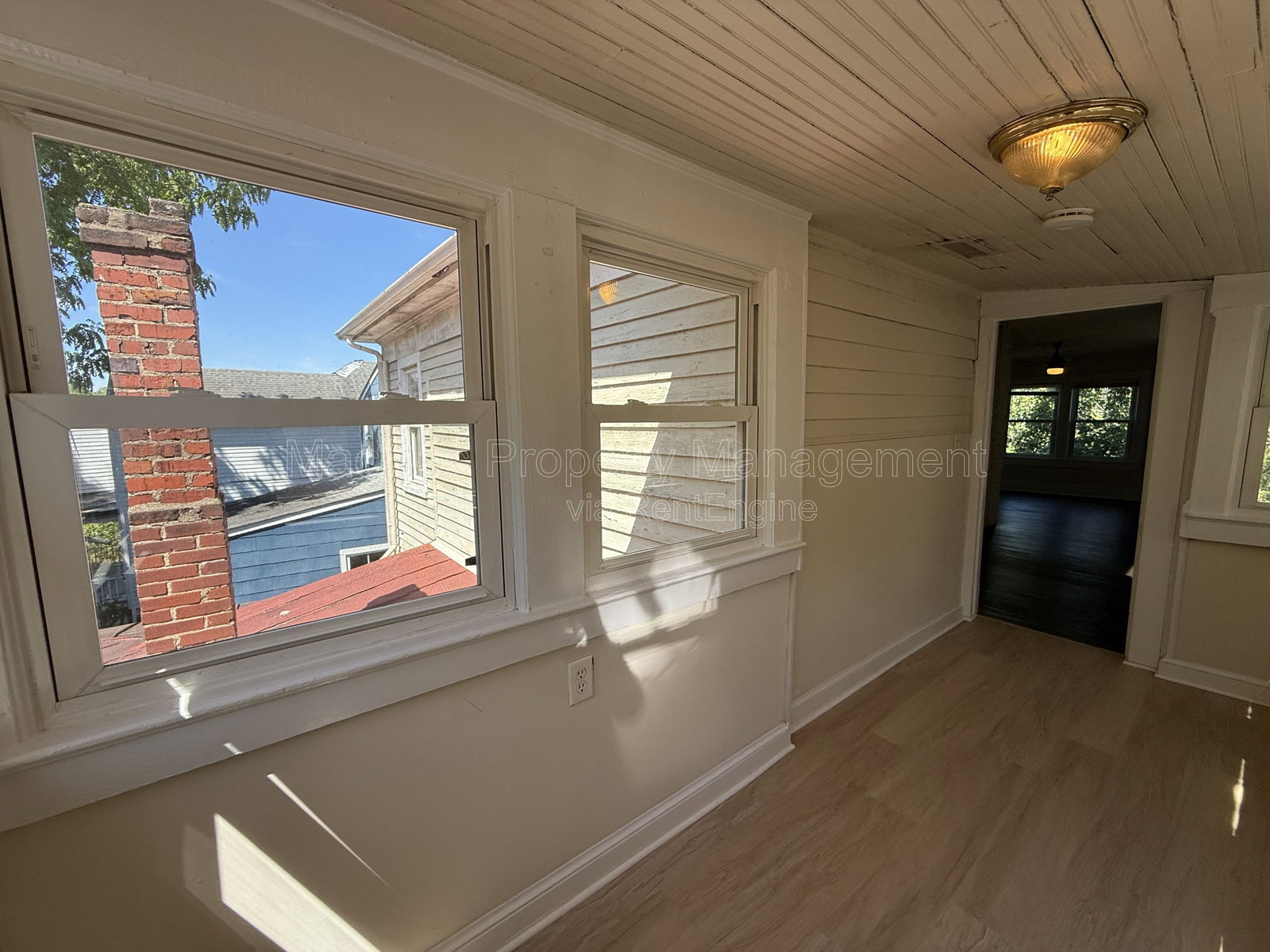 Gallery Image 18