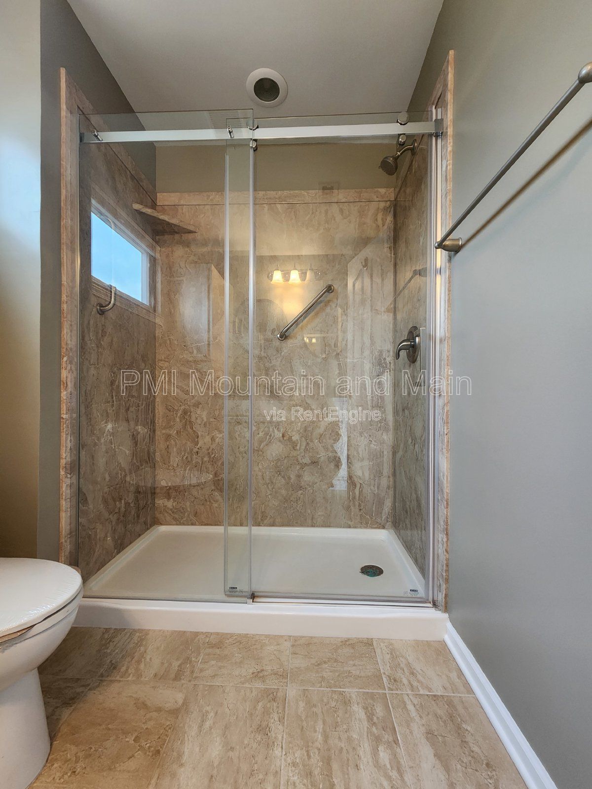 Gallery Image 22