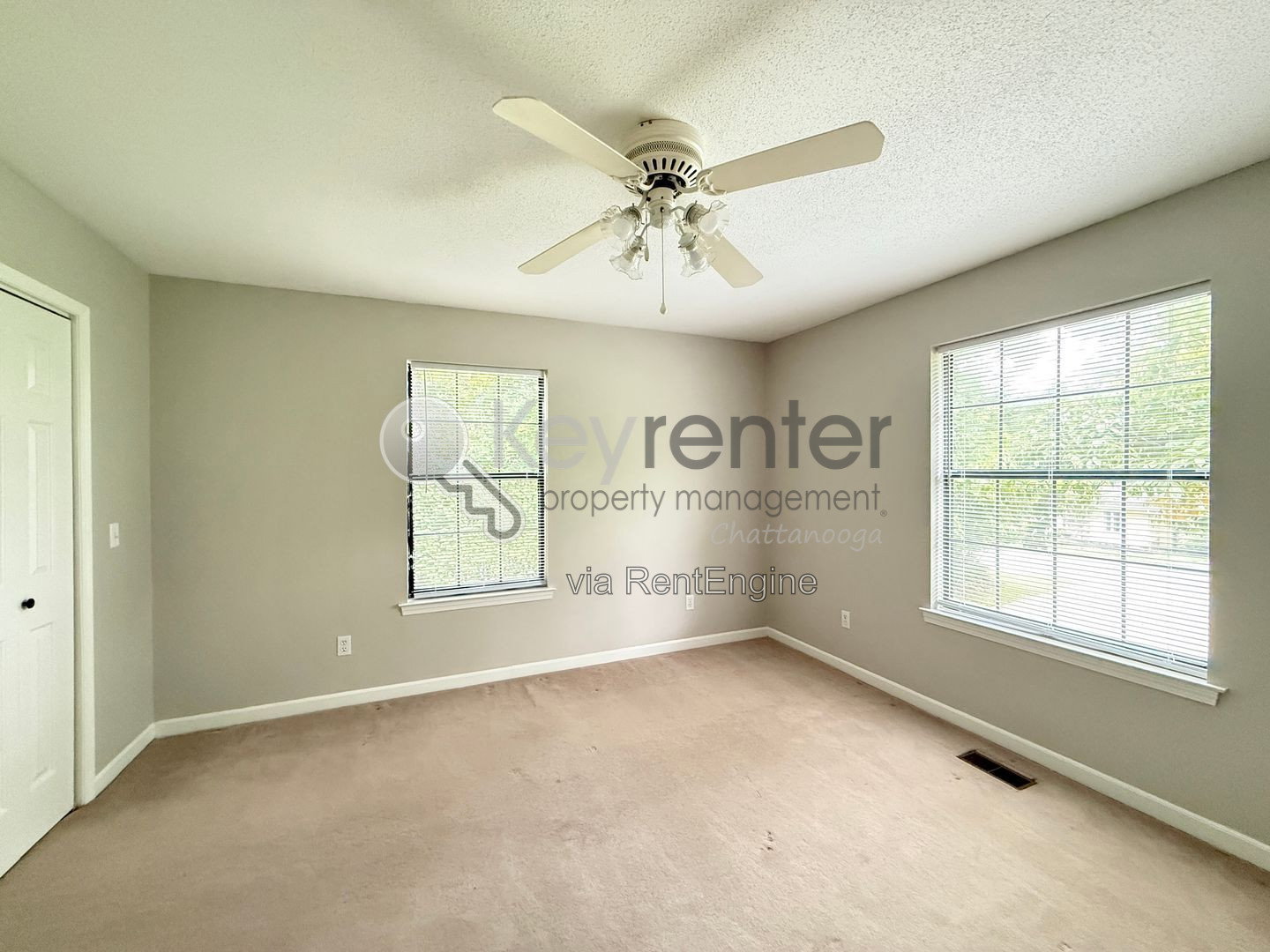 Gallery Image 19