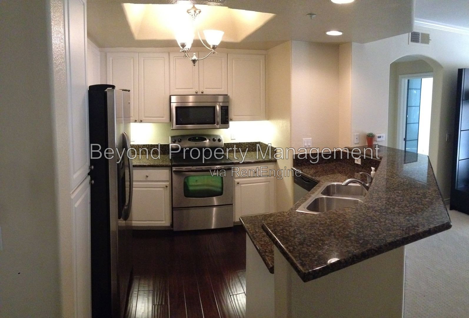 Gallery Image 0