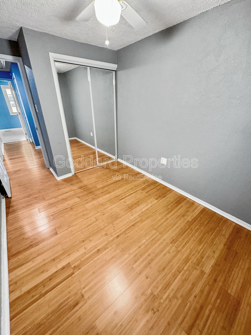 Gallery Image 19
