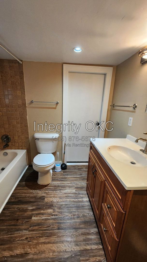 Gallery Image 8