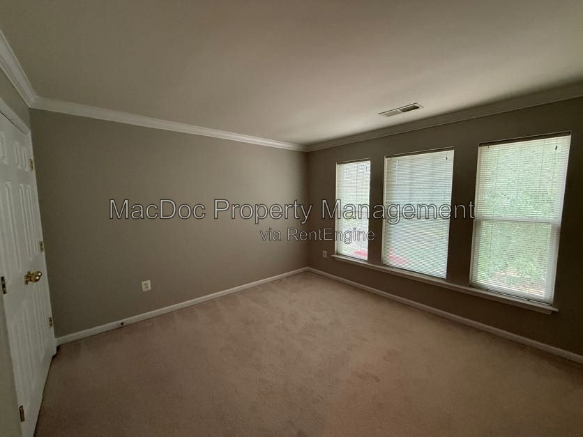 Gallery Image 67