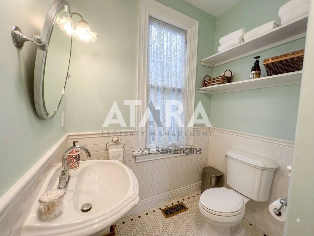 Gallery Image 11