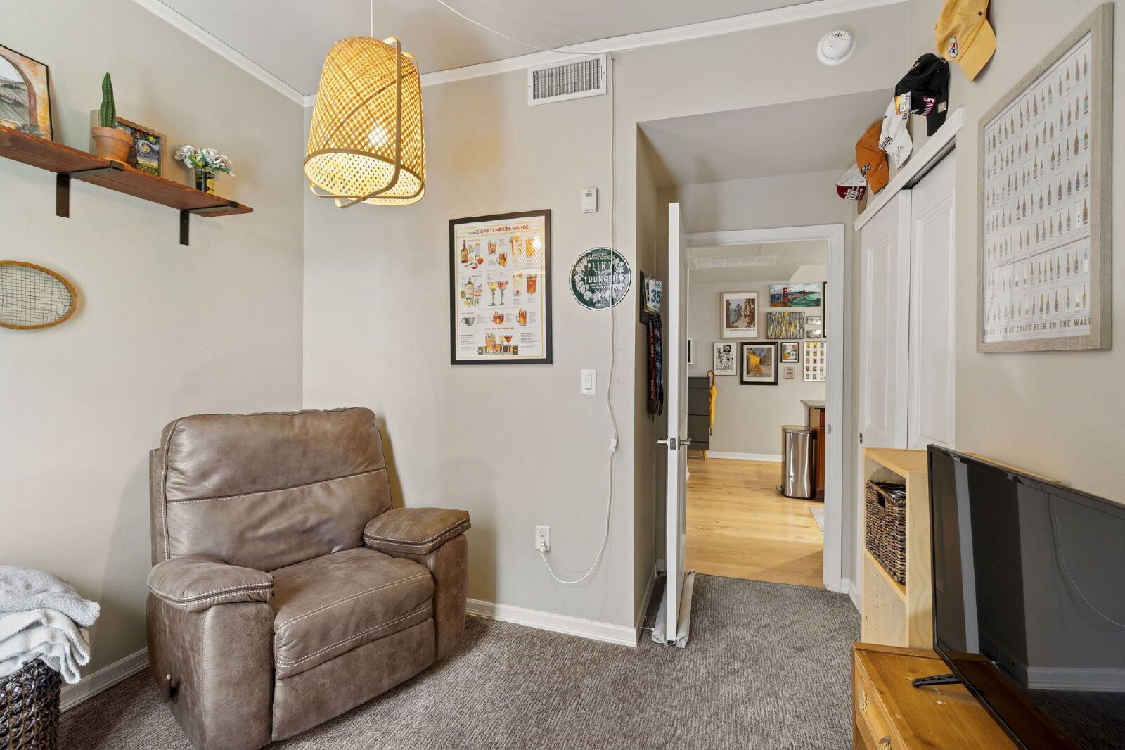Gallery Image 16