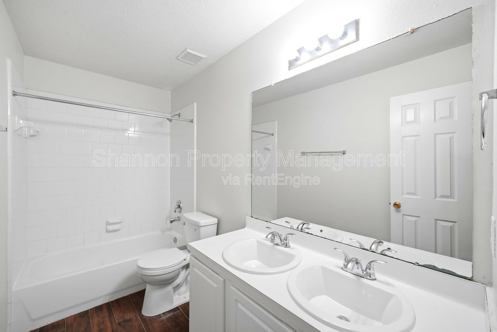 Gallery Image 34