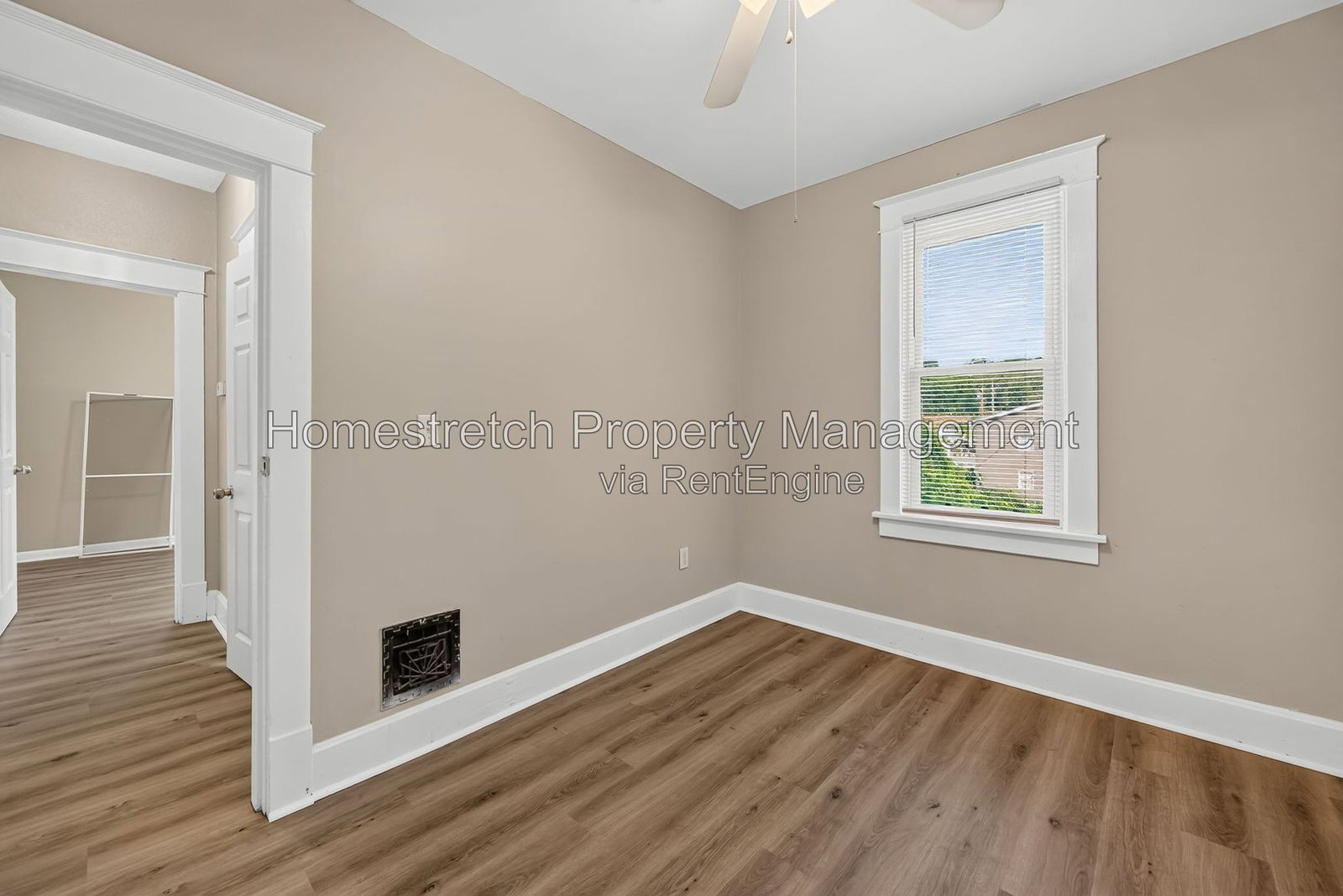 Gallery Image 19