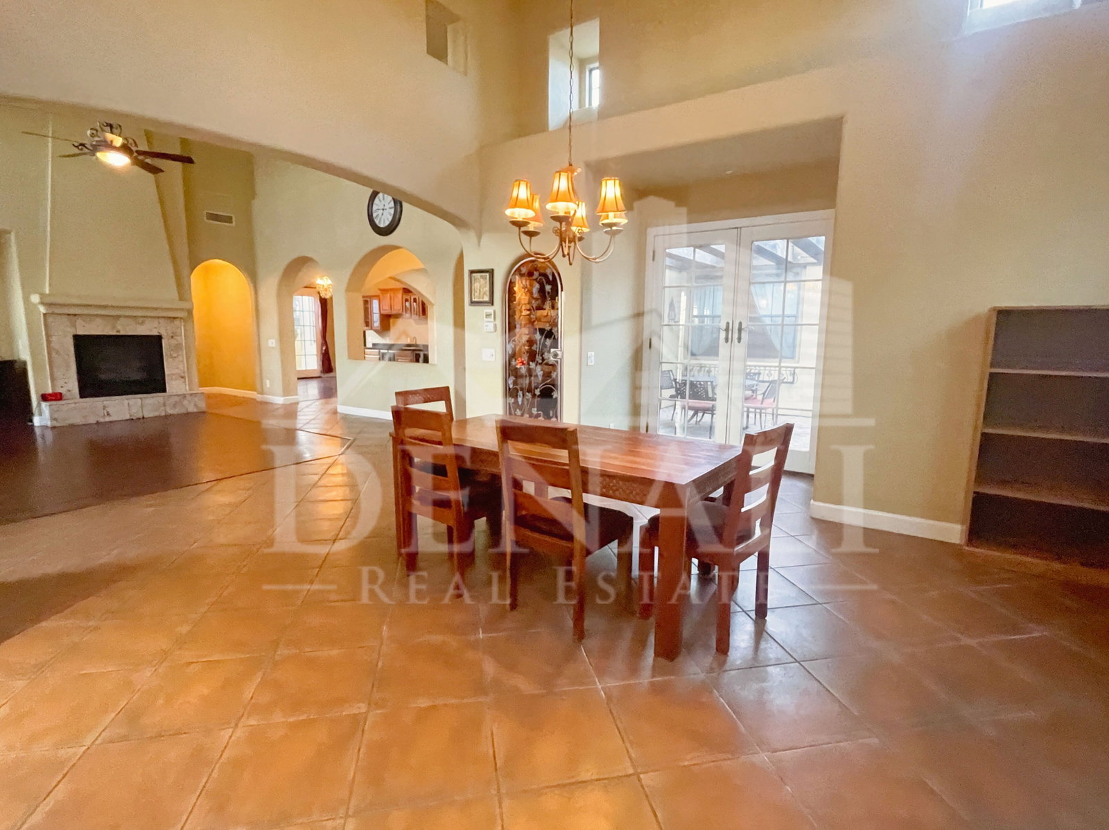 Gallery Image 18