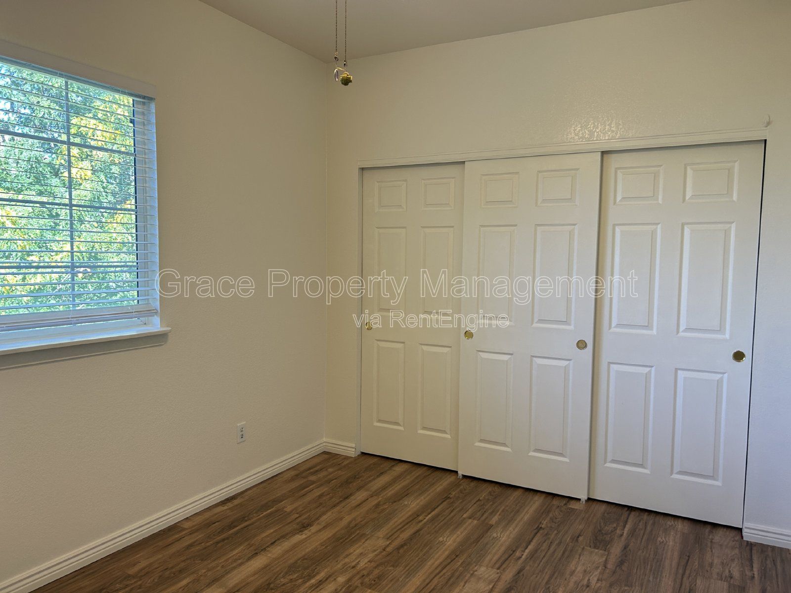 Gallery Image 16