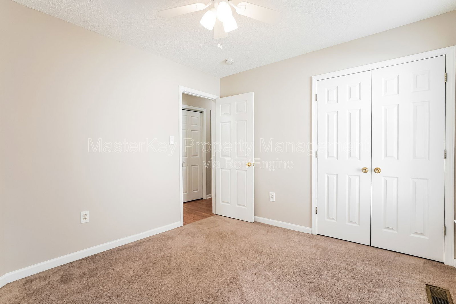 Gallery Image 16