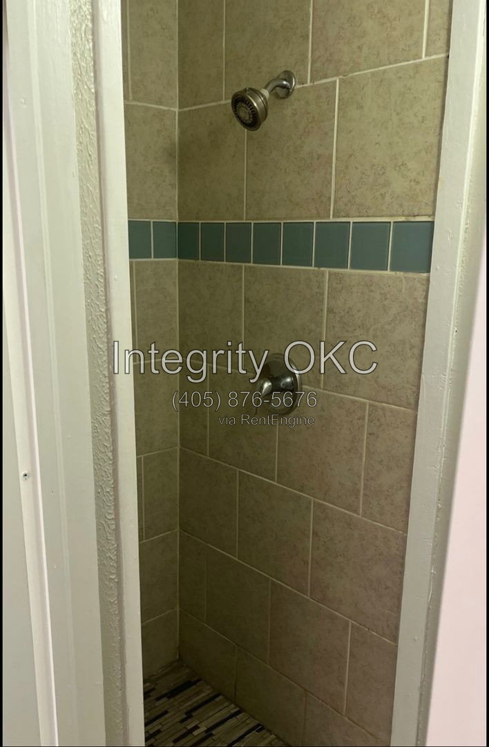 Gallery Image 19