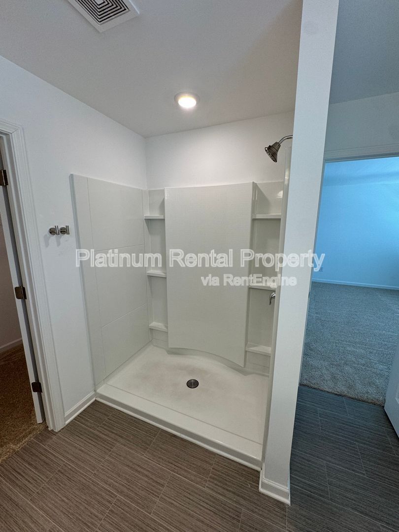 Gallery Image 19