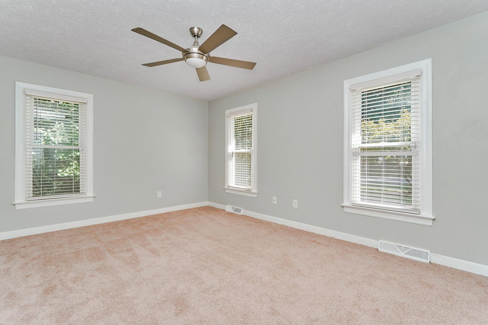Gallery Image 20