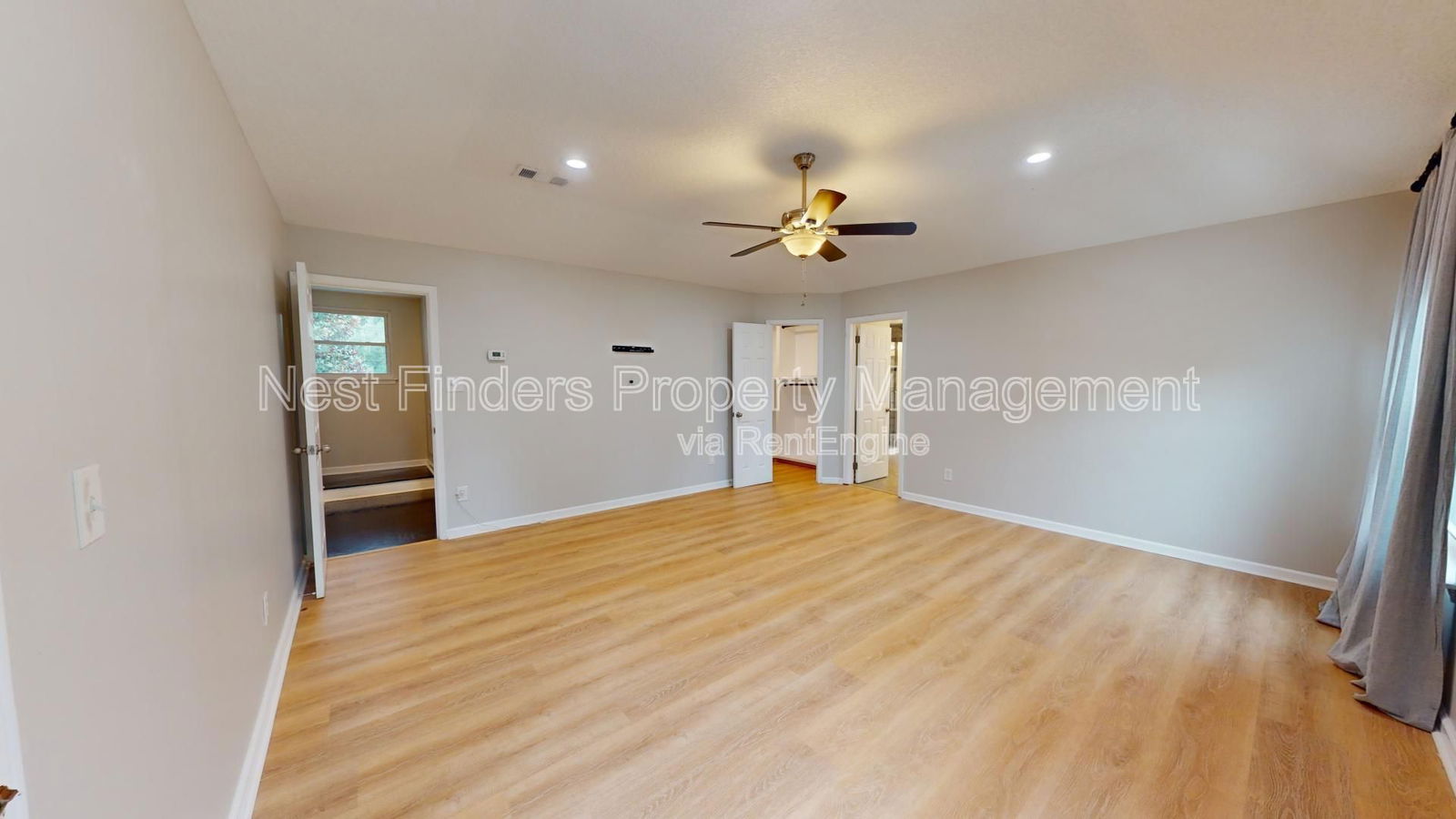 Gallery Image 20