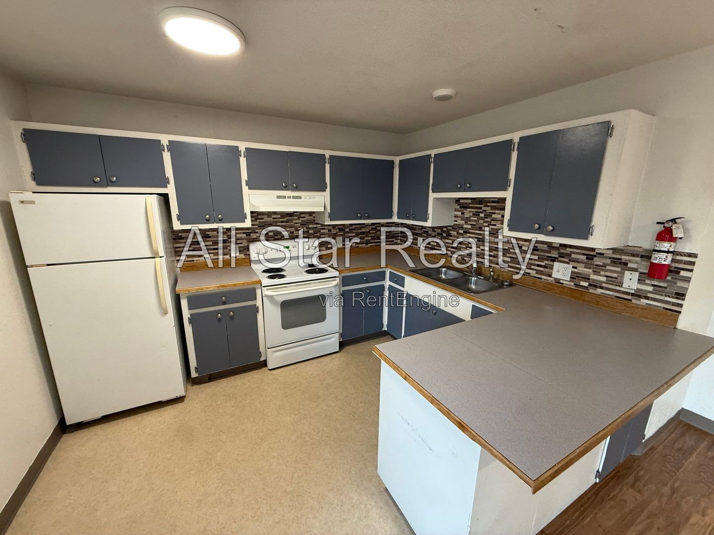 Gallery Image 0