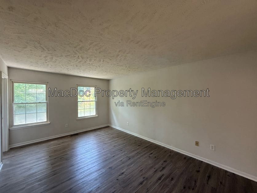 Gallery Image 17