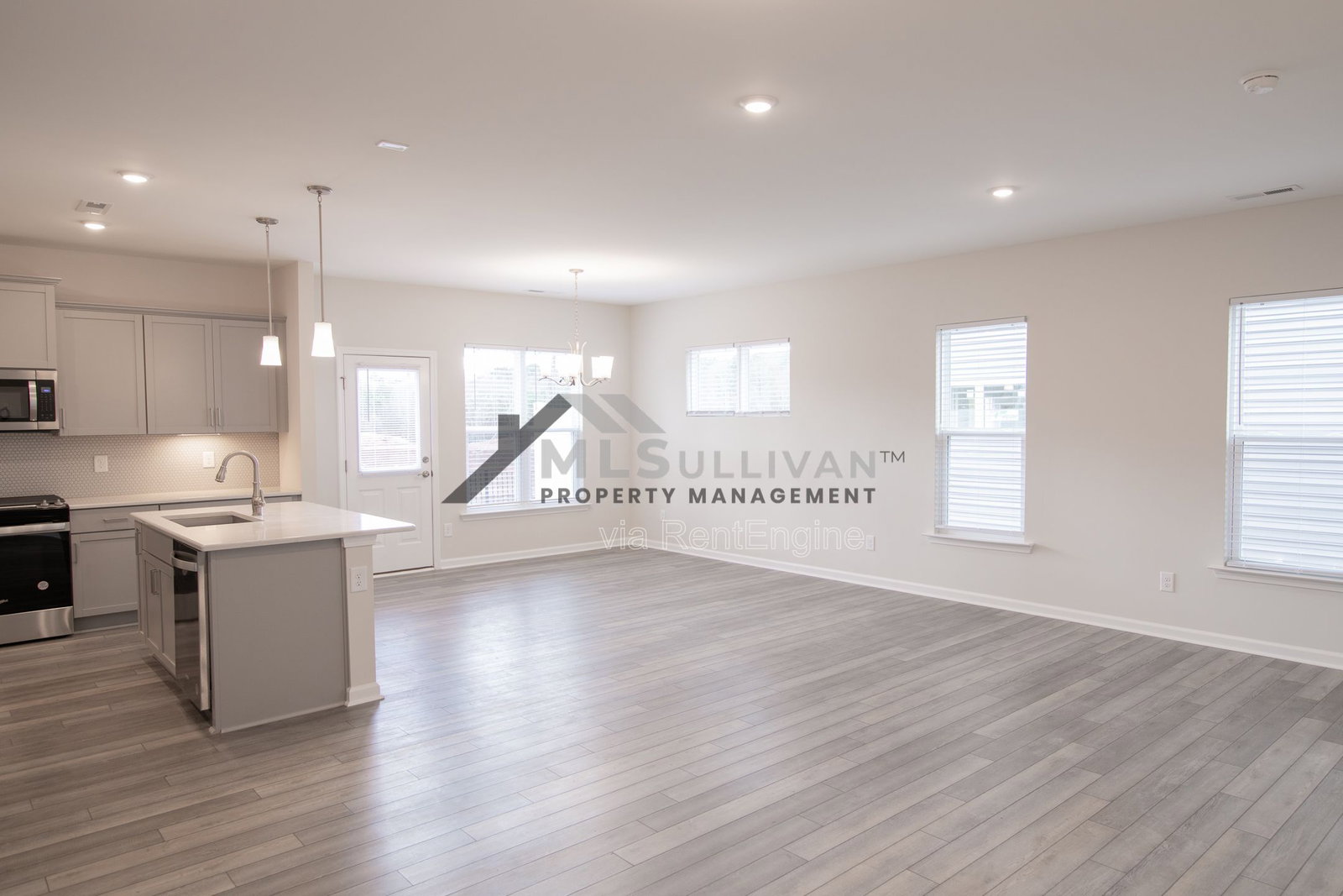 Gallery Image 17