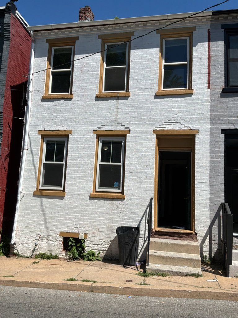 Gallery Image 0
