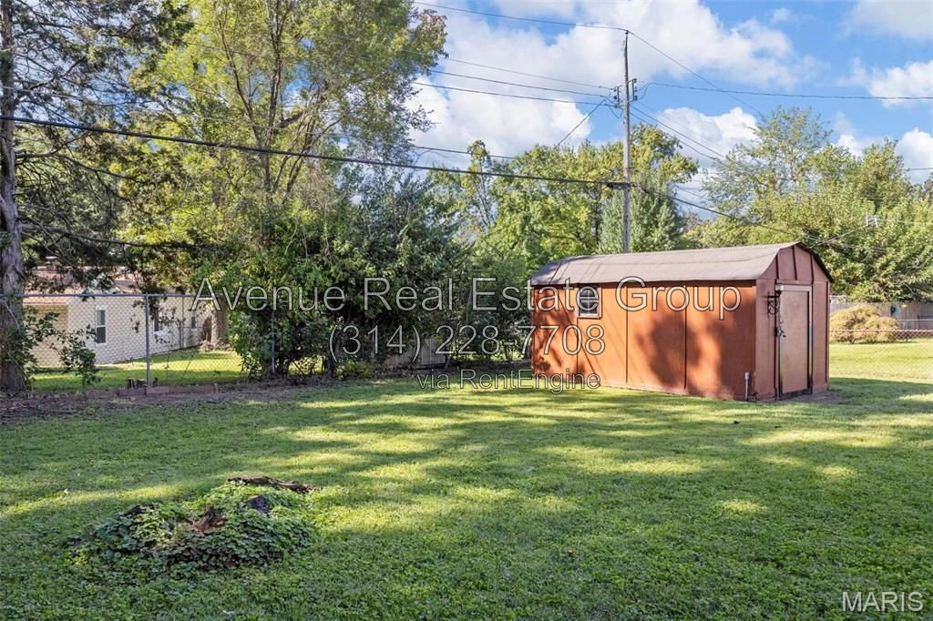 Gallery Image 16