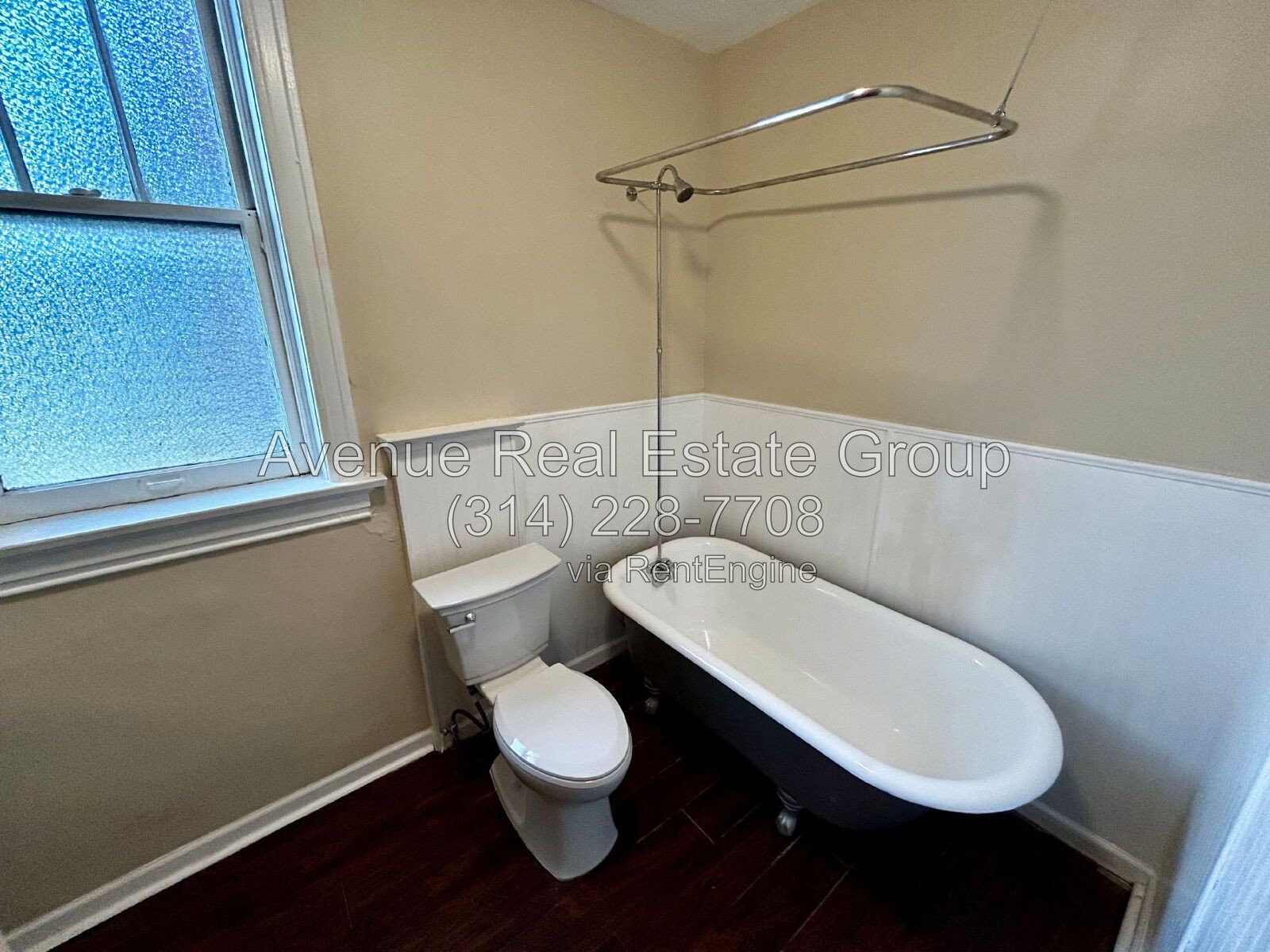 Gallery Image 11