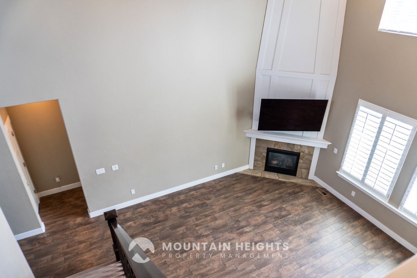 Gallery Image 16