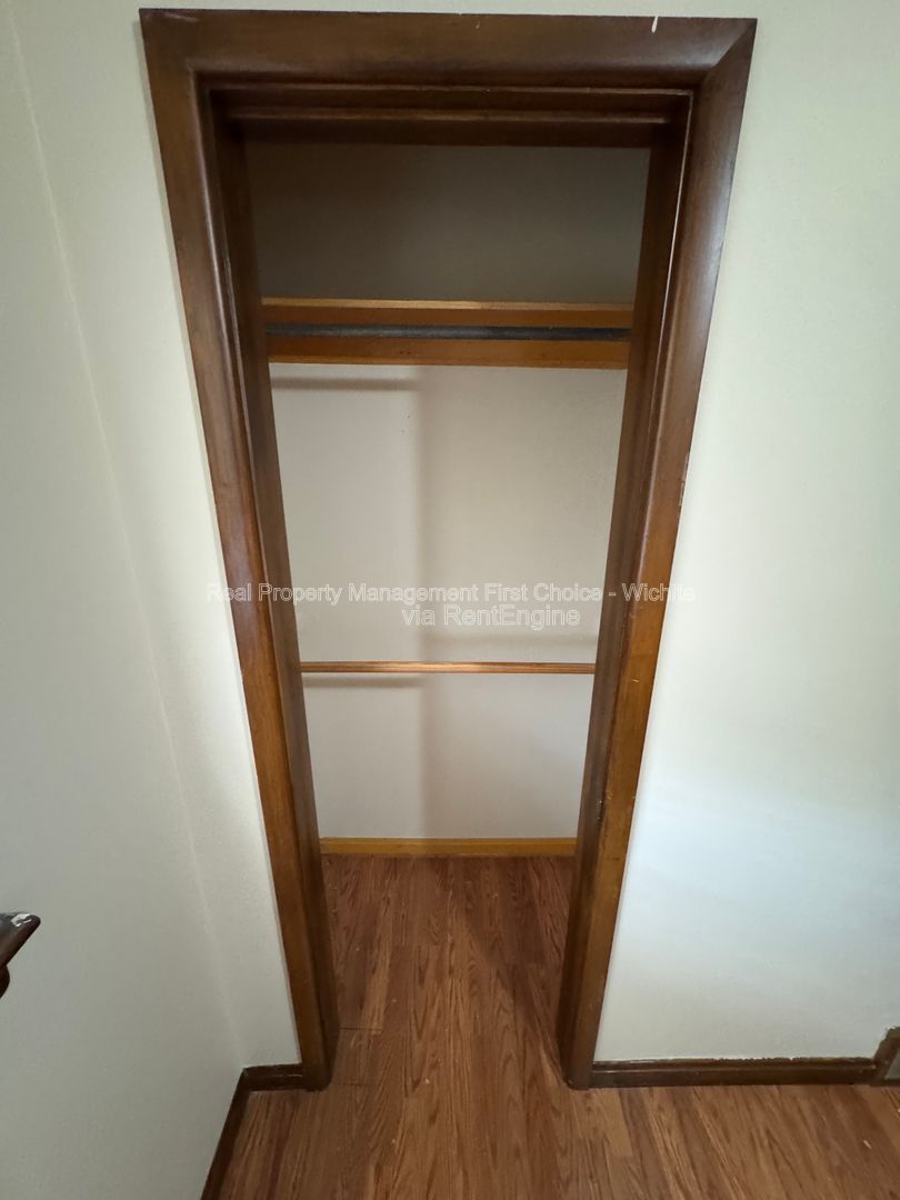 Gallery Image 37