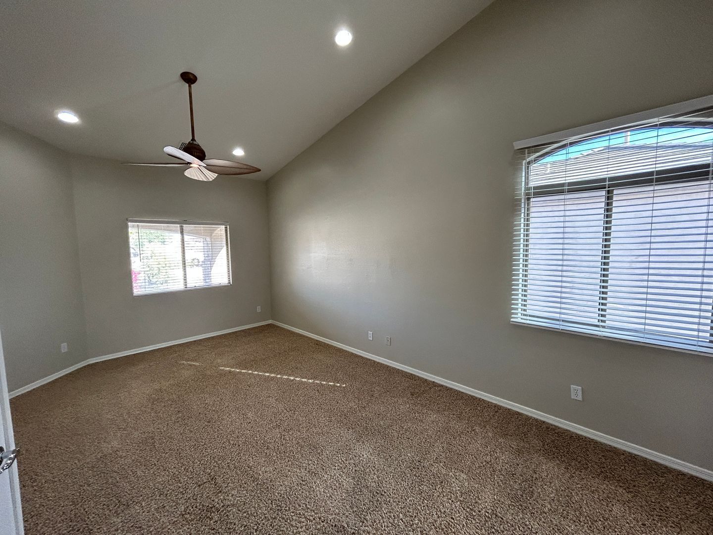 Gallery Image 16