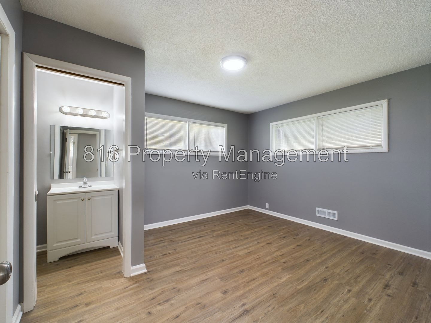 Gallery Image 14