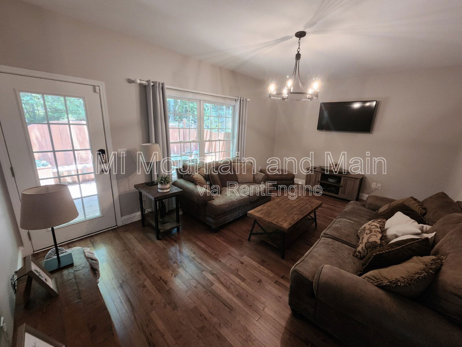 Gallery Image 15