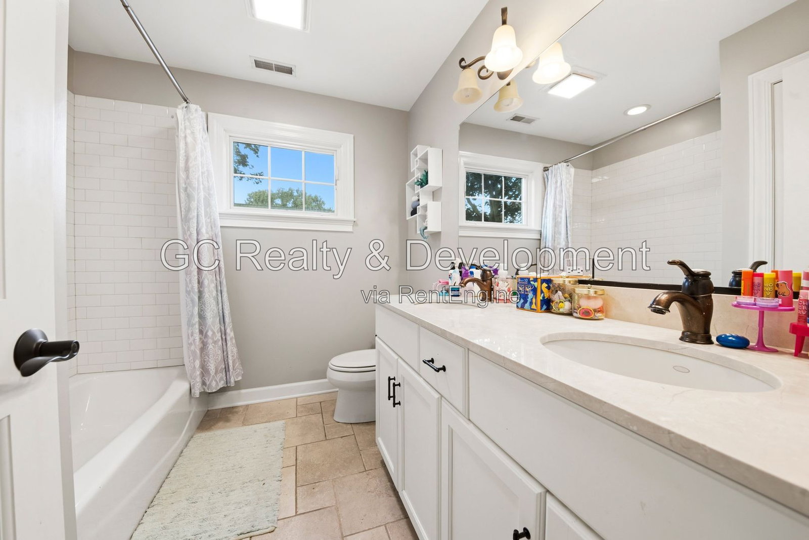 Gallery Image 18