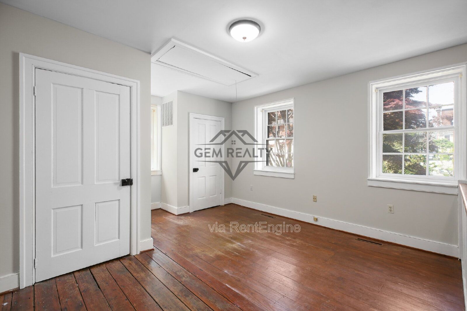 Gallery Image 16